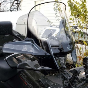 Pare-brise GEN 2 Suzuki avec fixation